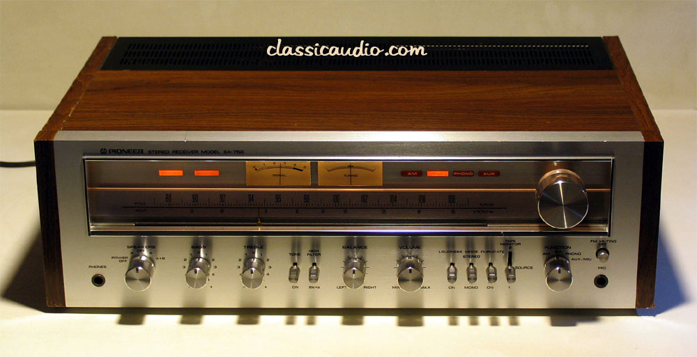 In Netto toenemen classicaudio.com..... For Sale..... Pioneer SX-750